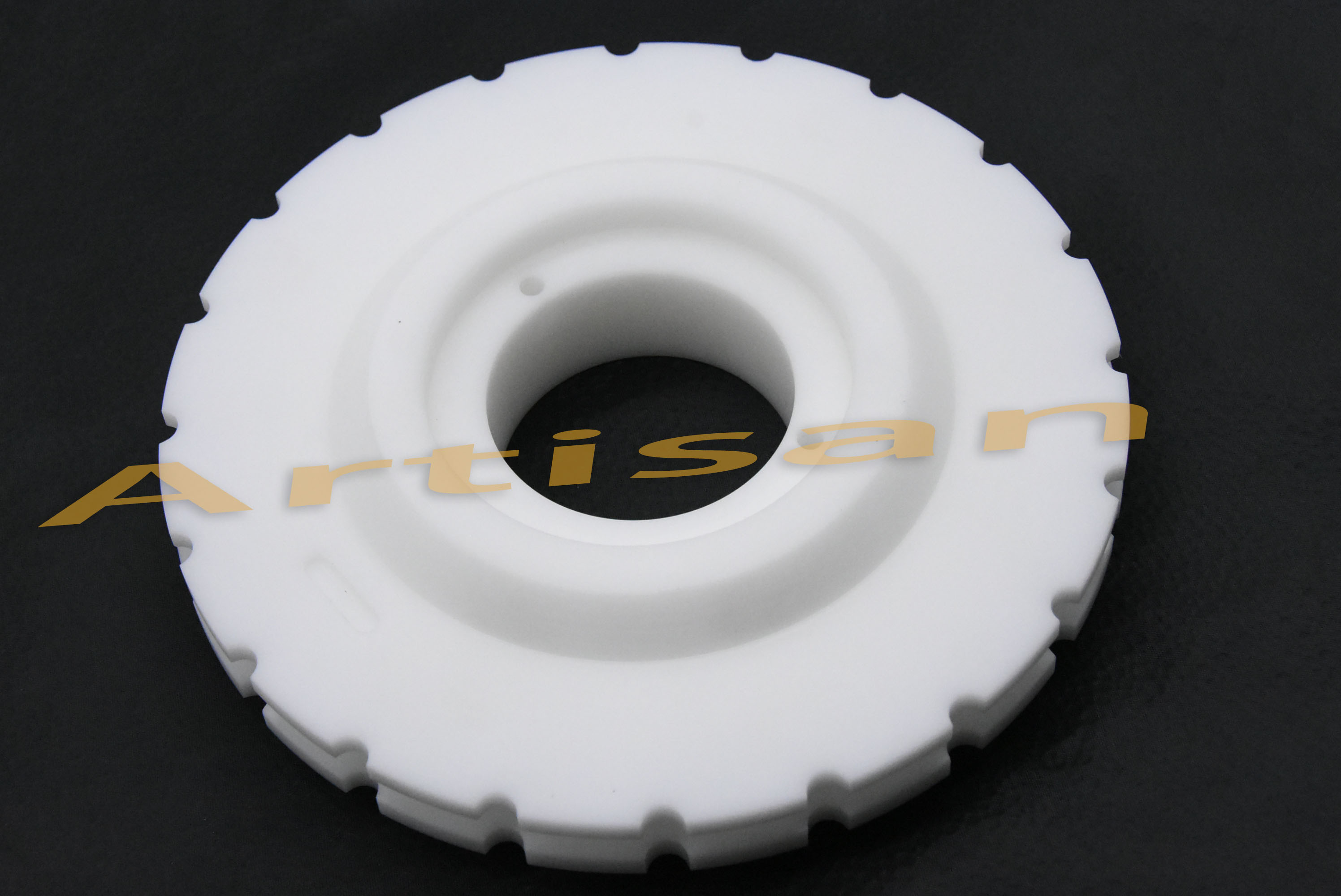 <strong>醫(yī)療類(lèi)精密件加工：轉(zhuǎn)動(dòng)輪盤(pán)</strong>