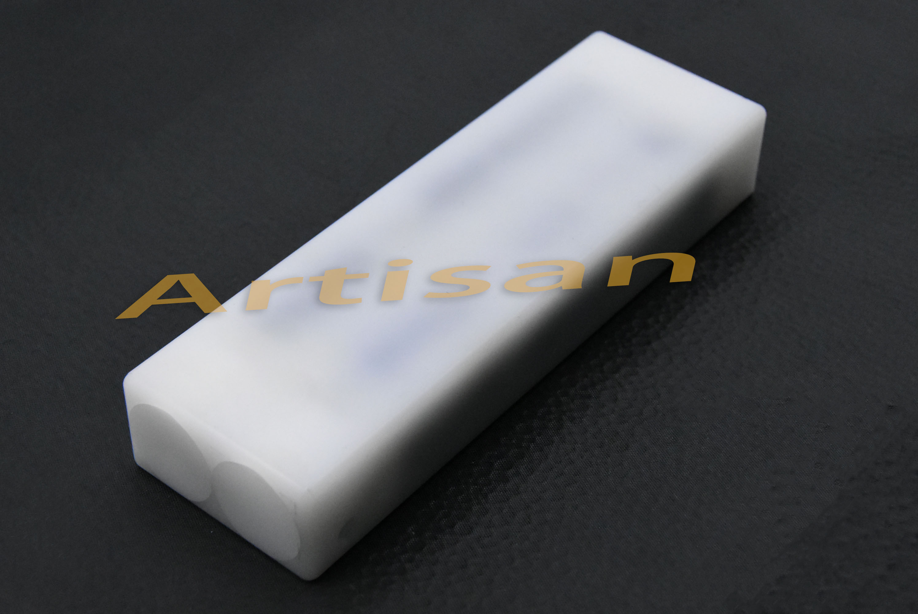 <strong>醫(yī)療類(lèi)精密加工件：電池盒組件</strong>